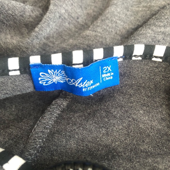 Woman’s plus size 2x rayon spandex top grey with black& white trim casual tunic - Picture 7 of 9